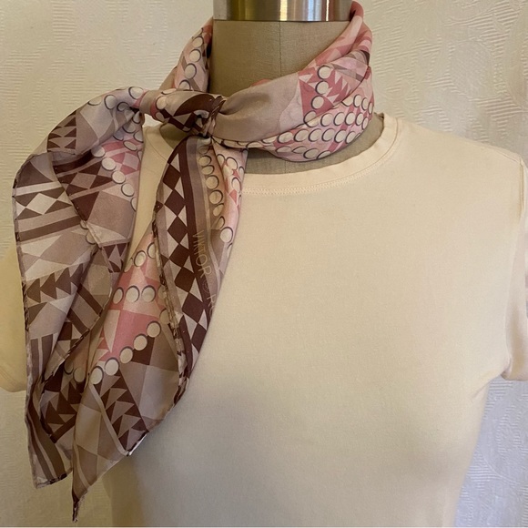 Victor&Rolf silk pink chocolate cameo print scarf - Picture 2 of 5